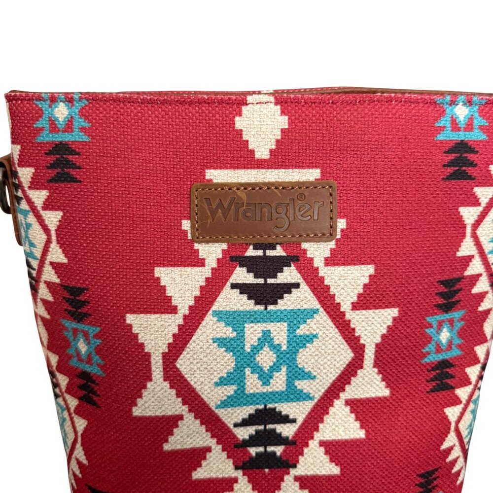 Wrangler Red Aztec Print Canvas & Faux Leather Crossbody Bag NWOT - Picture 2 of 7